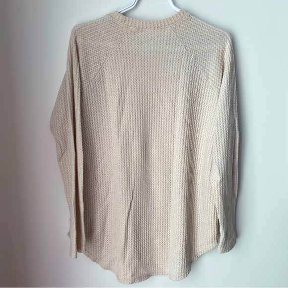 3/$20 American Eagle Fleece Sweater - Picture 2 of 3